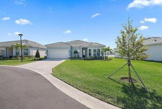 Photo of Listing #R11074779