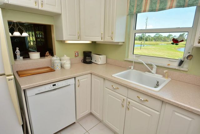 4 of 38 - 1225 Nw 21st Street #1701, Stuart, FL