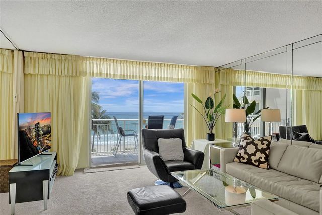 3 of 31 - 1051 Hillsboro Mile #307e, Hillsboro Beach, FL