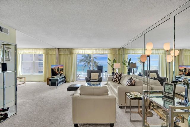 4 of 31 - 1051 Hillsboro Mile #307e, Hillsboro Beach, FL