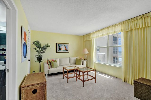 5 of 31 - 1051 Hillsboro Mile #307e, Hillsboro Beach, FL