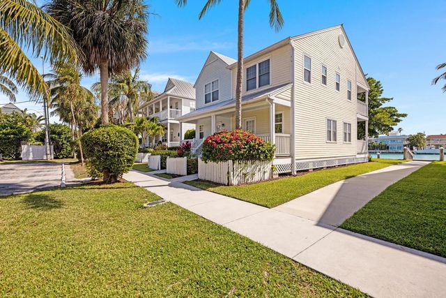 4 of 40 - 7051 Harbor Village Drive, Duck Key, FL