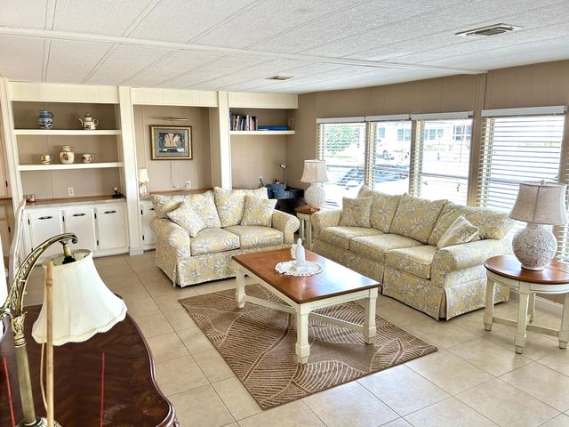 4 of 51 - 292 Nw 53 Street, Deerfield Beach, FL