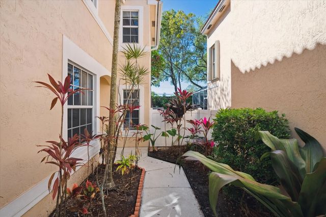 3 of 24 - 10845 Nw 46th Drive, Coral Springs, FL