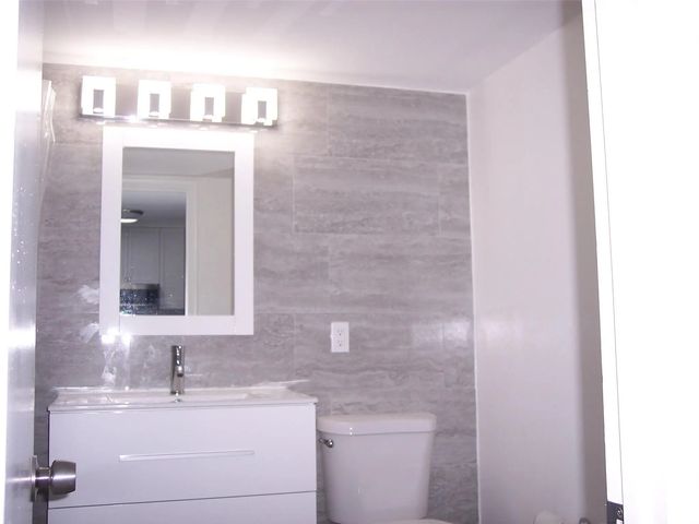 4 of 30 - 600 Ne 2nd Street #208, Dania Beach, FL