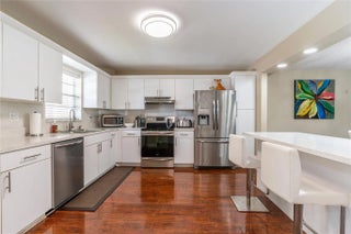 Photo of Listing #F10482523