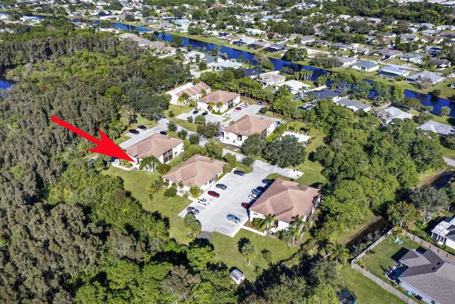 4 of 18 - 2432 Se Garden Terrace #703, Port St. Lucie, FL