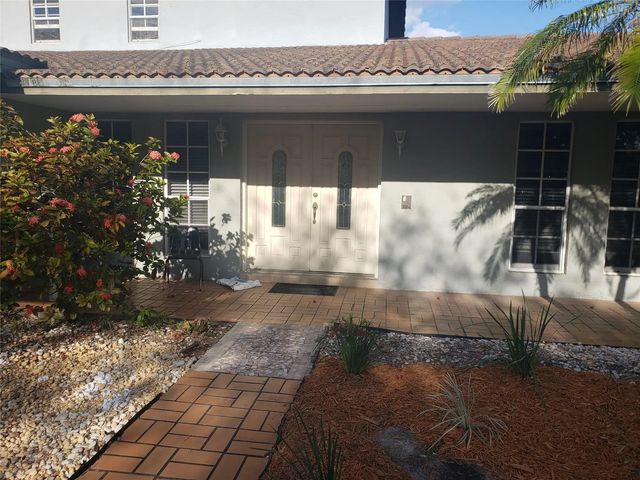 5 of 50 - 19421 Nw 18th Court, Miami Gardens, FL