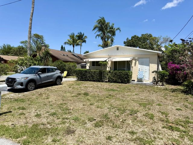3520 Suncrest Road, Lake Worth