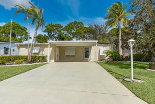 Photo of Listing #R11045724