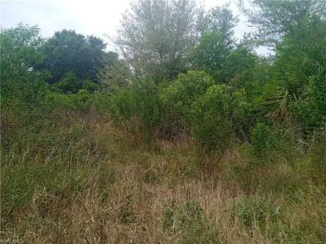 3 of 8 - 3512 Sw 26th Street, Lehigh Acres, FL