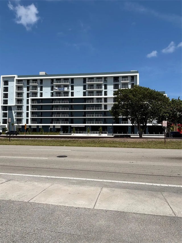 2125 Polk Street, Hollywood