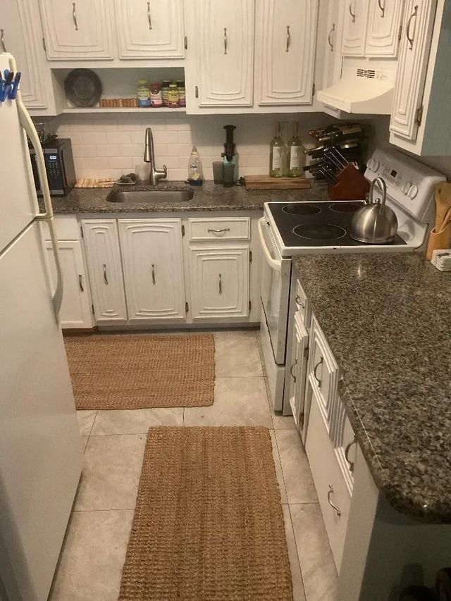 3 of 15 - 100 Se 6th Avenue #206, Pompano Beach, FL