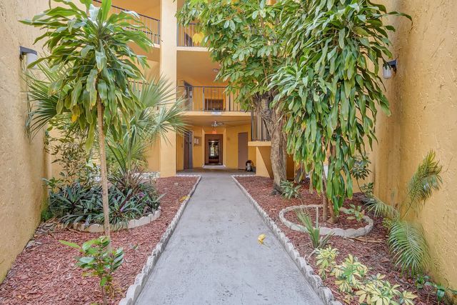 4364 Nw 9th Avenue #16-3d, Deerfield Beach