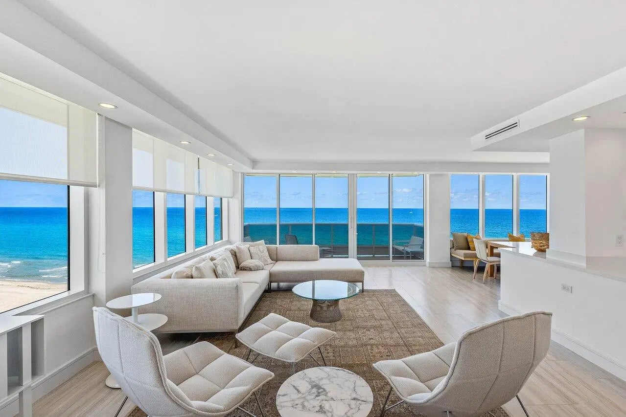 Photo of Listing #R11089445