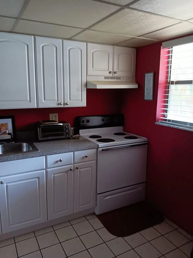 5 of 14 - 2304 S Cypress Bend Drive #313, Pompano Beach, FL
