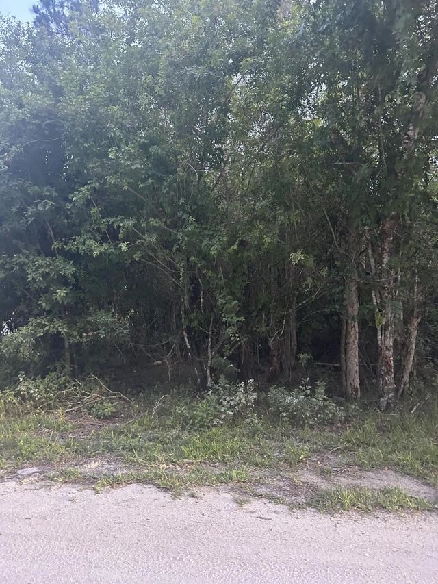 4 of 6 - 8995 22nd Street, Vero Beach, FL