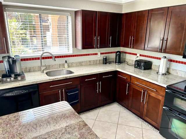 2 of 39 - 11231 Green Lake Drive #104, Boynton Beach, FL