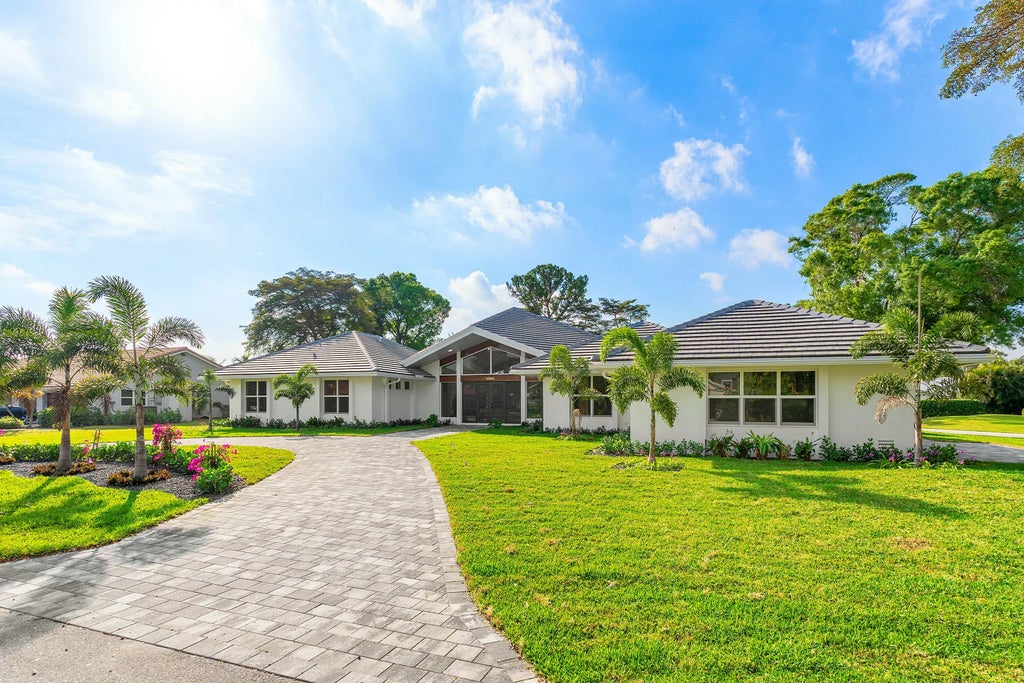 4580 Oak Tree Court, Delray Beach