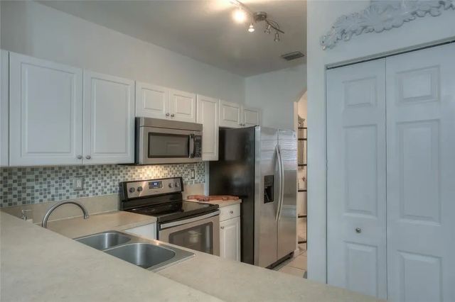 5 of 15 - 3360 Ne 14th Drive #106-30, Homestead, FL