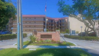 Photo of Listing #F10499344