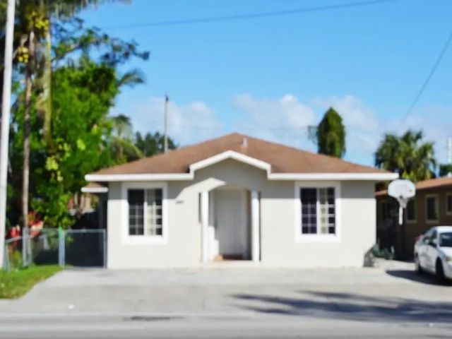 2911 Nw 135th Street, Opa-Locka