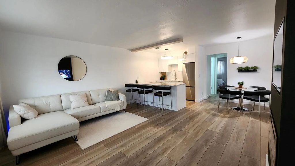 1015 Sw 11th Avenue #14k, Hallandale Beach