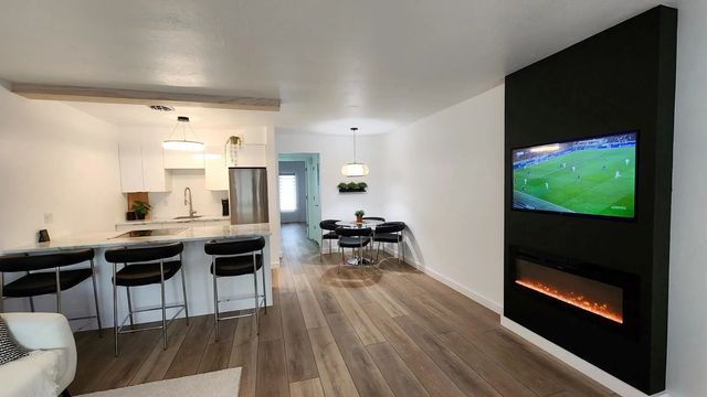 2 of 39 - 1015 Sw 11th Avenue #14k, Hallandale Beach, FL
