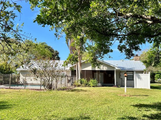 3 of 21 - 352 Sw 85th Avenue, Okeechobee, FL
