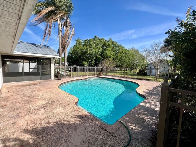 5 of 21 - 352 Sw 85th Avenue, Okeechobee, FL