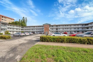 Photo of Listing #F10496500