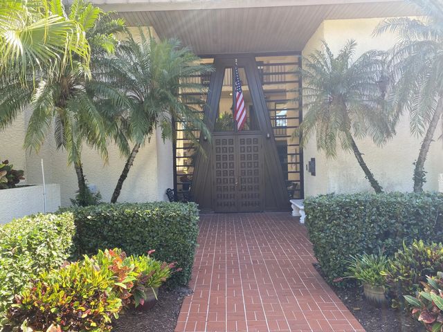 1800 Se Saint Lucie Boulevard #5-203, Stuart