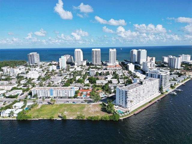 2 of 27 - 527 Orton Avenue #302b, Fort Lauderdale, FL