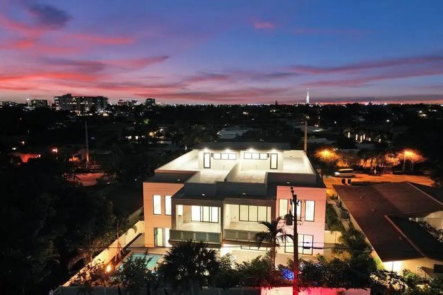 2 of 53 - 4524 Sea Grape Drive #n, Lauderdale-By-The-Sea, FL