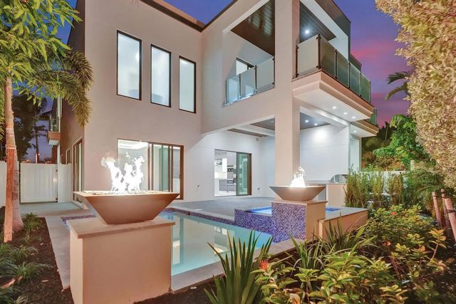4 of 53 - 4524 Sea Grape Drive #n, Lauderdale-By-The-Sea, FL