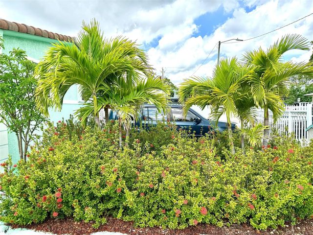 2 of 12 - 430 Ne 75th Street, Miami, FL