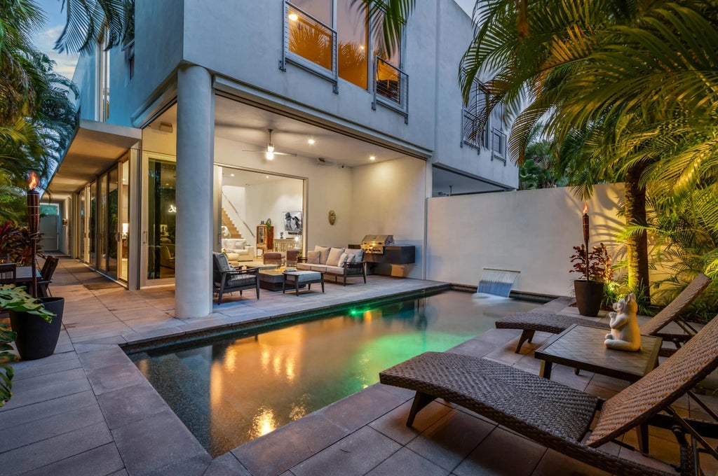 322 Ne 7th Avenue, Delray Beach