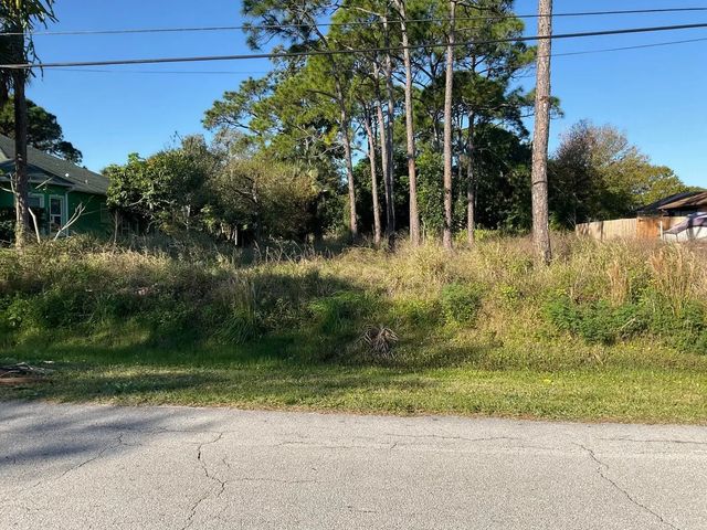 2 of 2 - Tbd Hickory Drive, Fort Pierce, FL