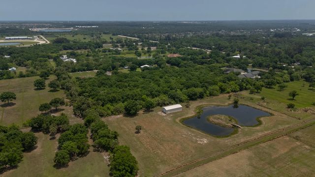 5 of 13 - 5055 69th Court, Vero Beach, FL