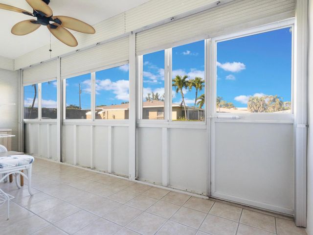5 of 35 - 301 Circle Drive S #103, Boynton Beach, FL