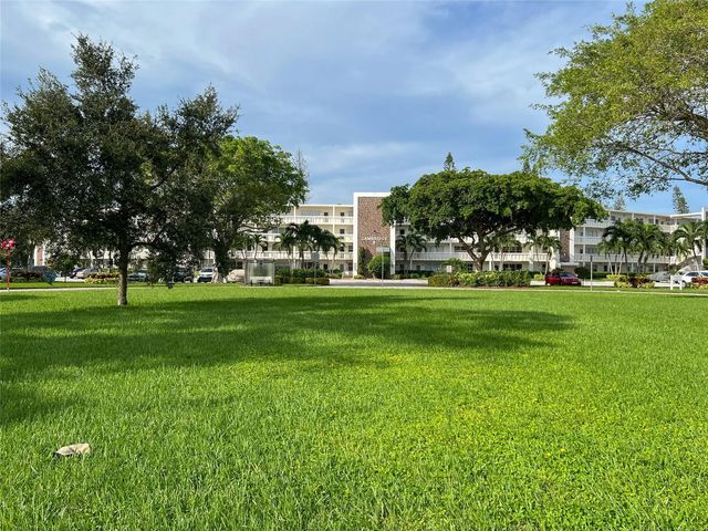 4035 Cambridge B #4035, Deerfield Beach