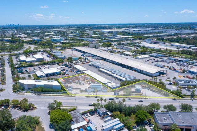 3 of 13 - 1126 Dr Martin Luther King Jr Boulevard, Pompano Beach, FL