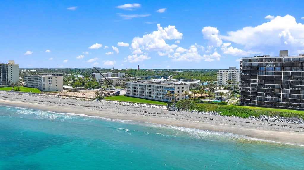 350 Beach Road #503, Tequesta