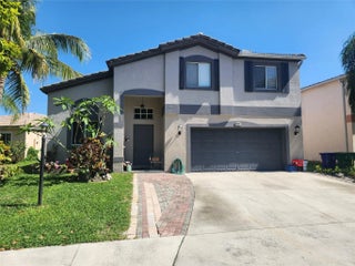 Photo of Listing #F10497715