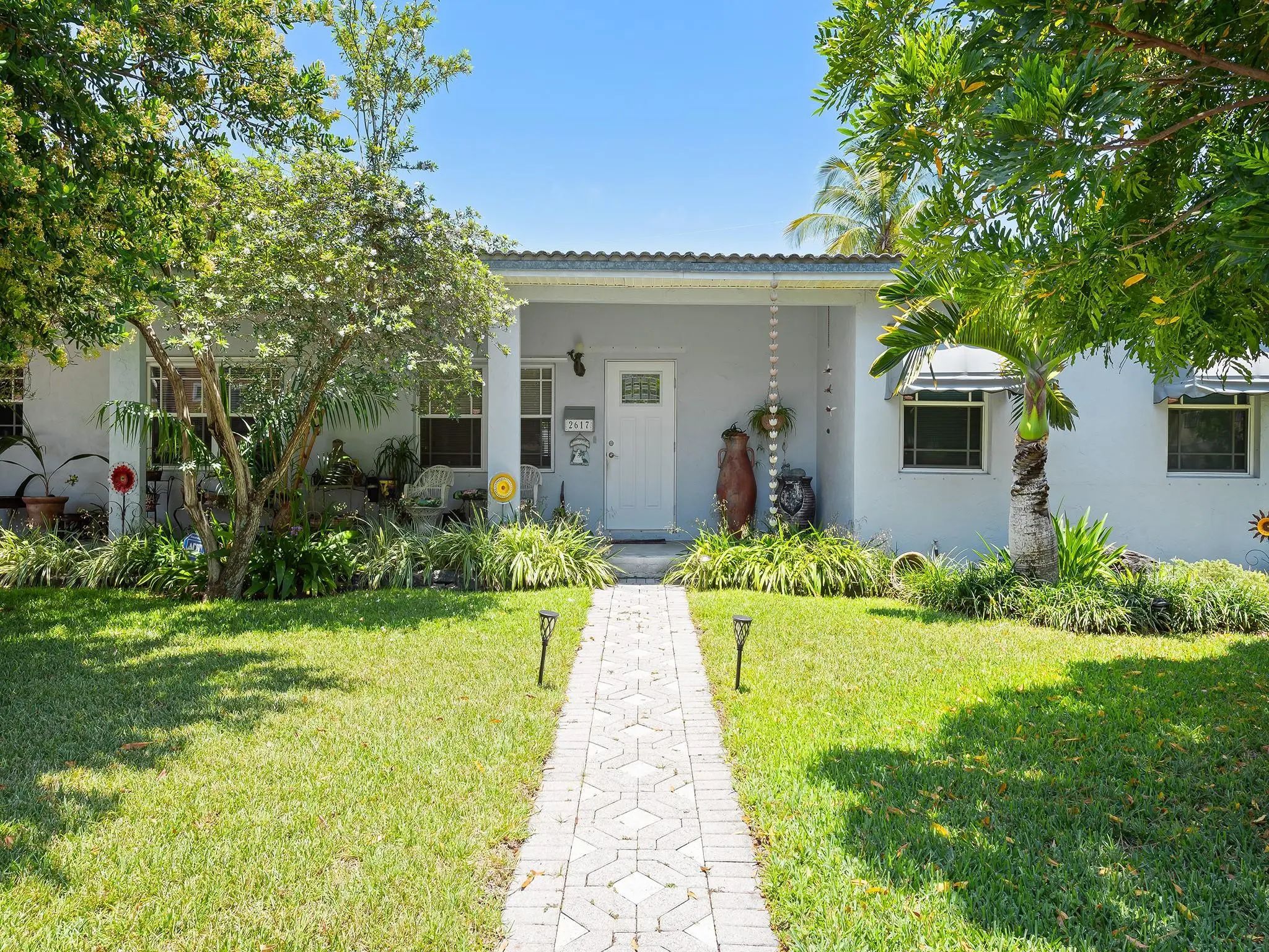 2617 Ne 11th Court, Fort Lauderdale