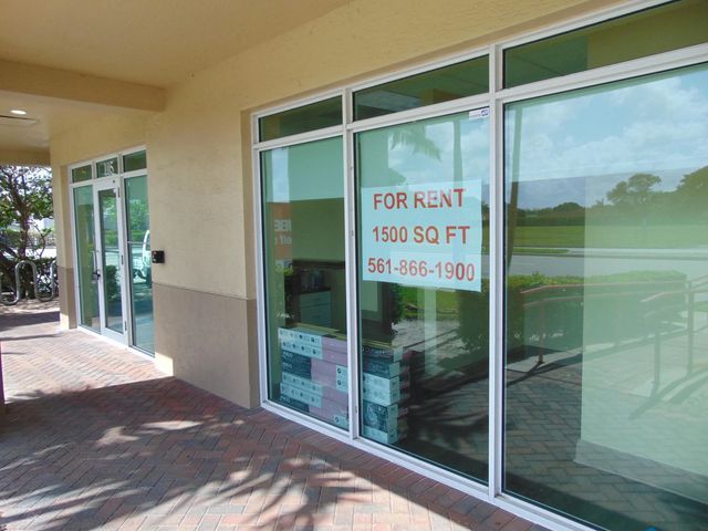 3 of 14 - 2512 N Federal Highway #105, Delray Beach, FL