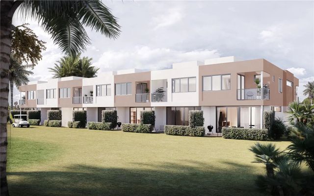4 of 10 - 704 Cypress Grove Drive #704, Pompano Beach, FL