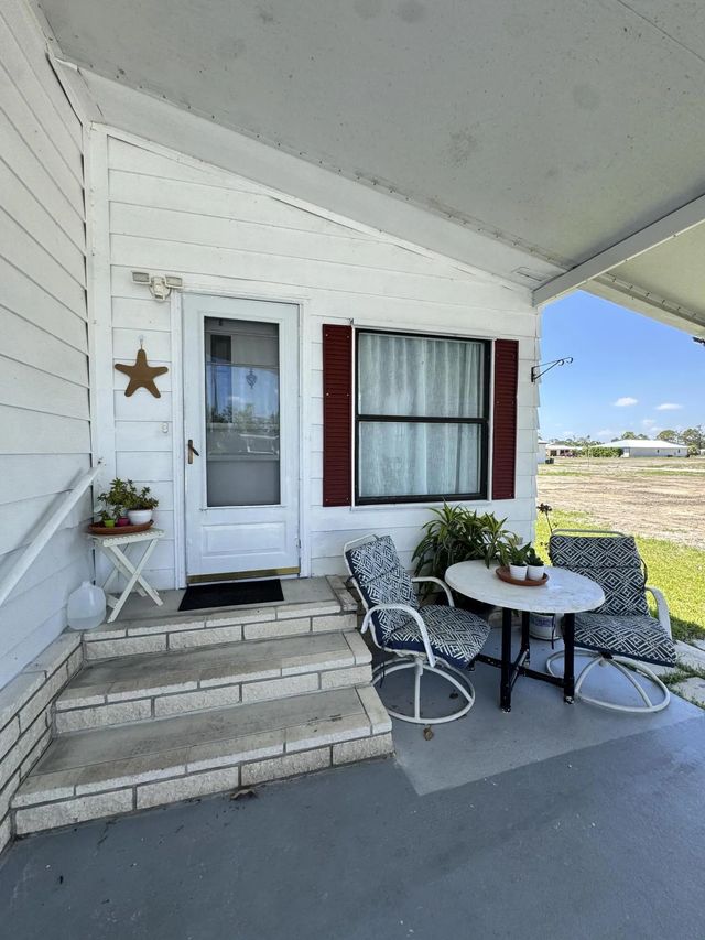 3 of 32 - 24 Villa Del Norte, Fort Pierce, FL