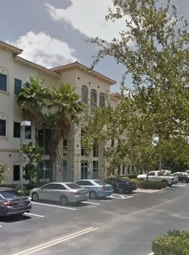 3 of 12 - 2893 Executive Park Drive #106, Weston, FL