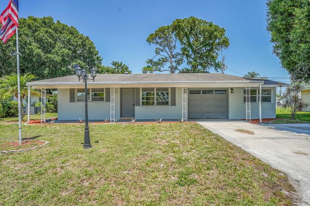 2 of 25 - 302 W Arbor Avenue, Port St. Lucie, FL